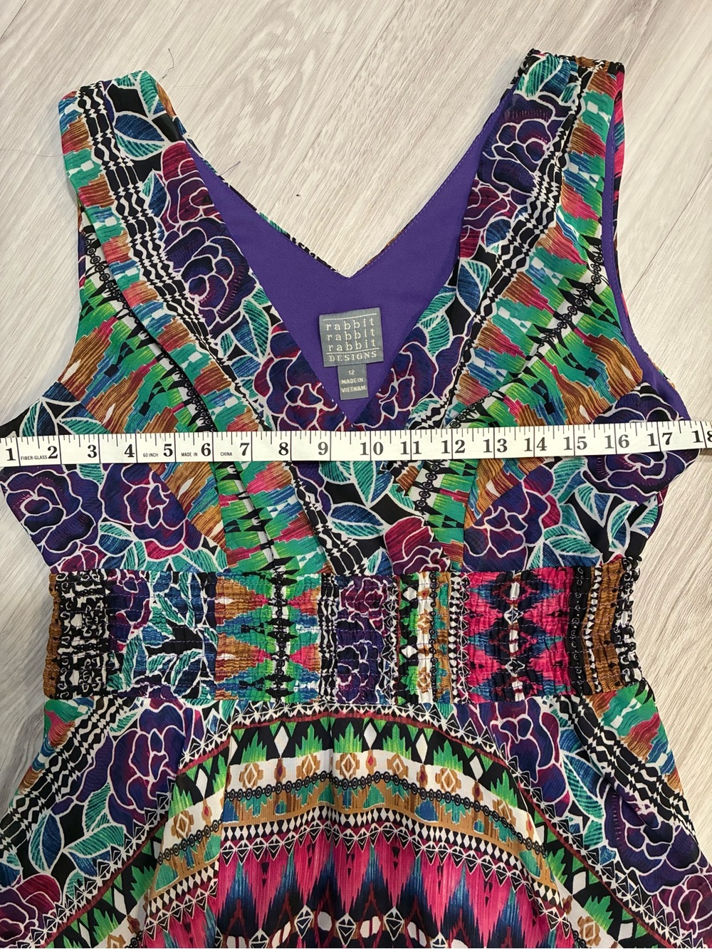 Rabbit Rabbit Rabbit Multicolor V-Neck Handkerchief-Hem Tunic - Picture 6 of 7